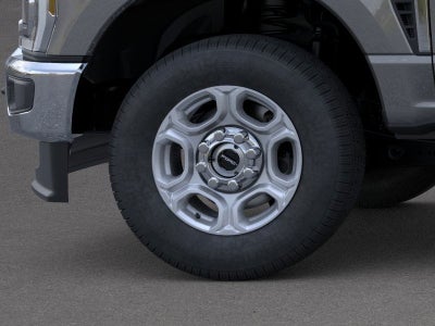 2026 Ford Super Duty F-350® XLT